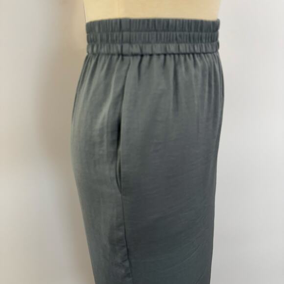 Barefoot Dreams Washed Satin Wide Leg Pants Dolphin Blue Size XL NWT - Picture 3 of 10